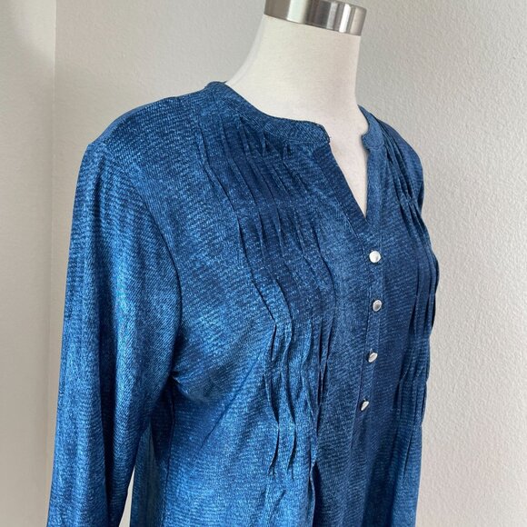 Cocomo Woman Plus 1X Blue Pleated Tunic Top Stretch Button Front Roll Tab Sleeve - Picture 2 of 9